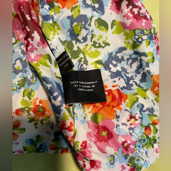 Women’s Black River Chartreuse genuine leather jacket - medium - Picture 6 of 9